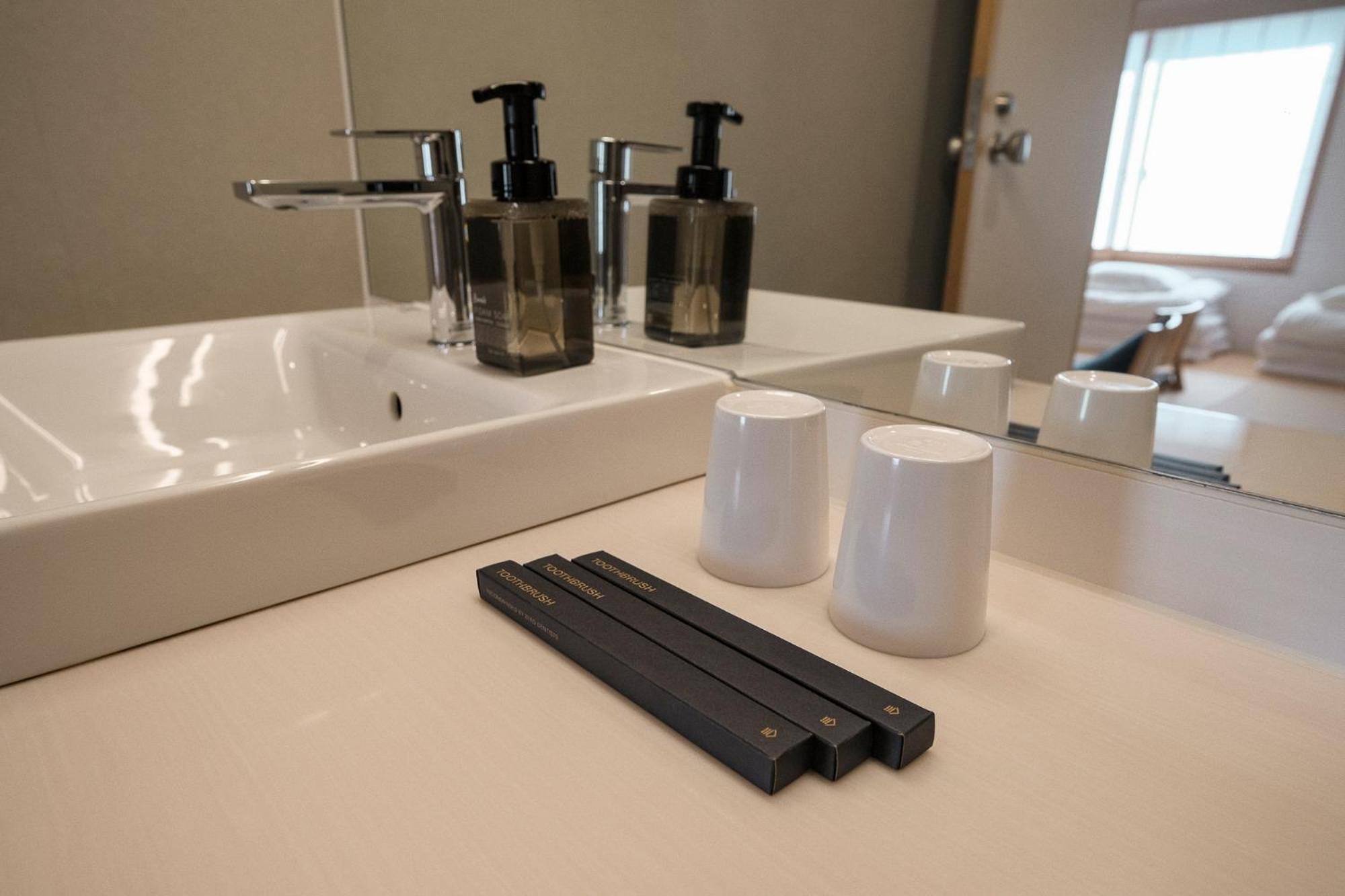 Wayfarer Shin Hotell Kyoto Exteriör bild